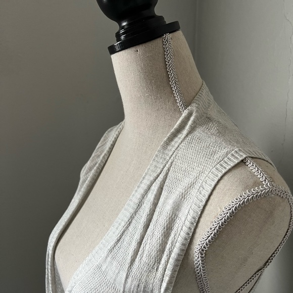Cyrus gray long vest size S - Picture 2 of 7